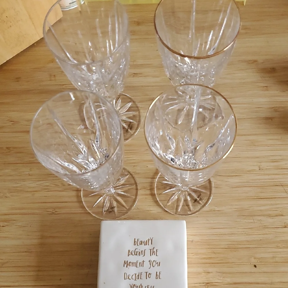 Elegant Clear‎ Crystal Wine Glass